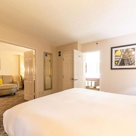 Doubletree Suites By Hilton At The Battery Atlanta Smyrna Εξωτερικό φωτογραφία