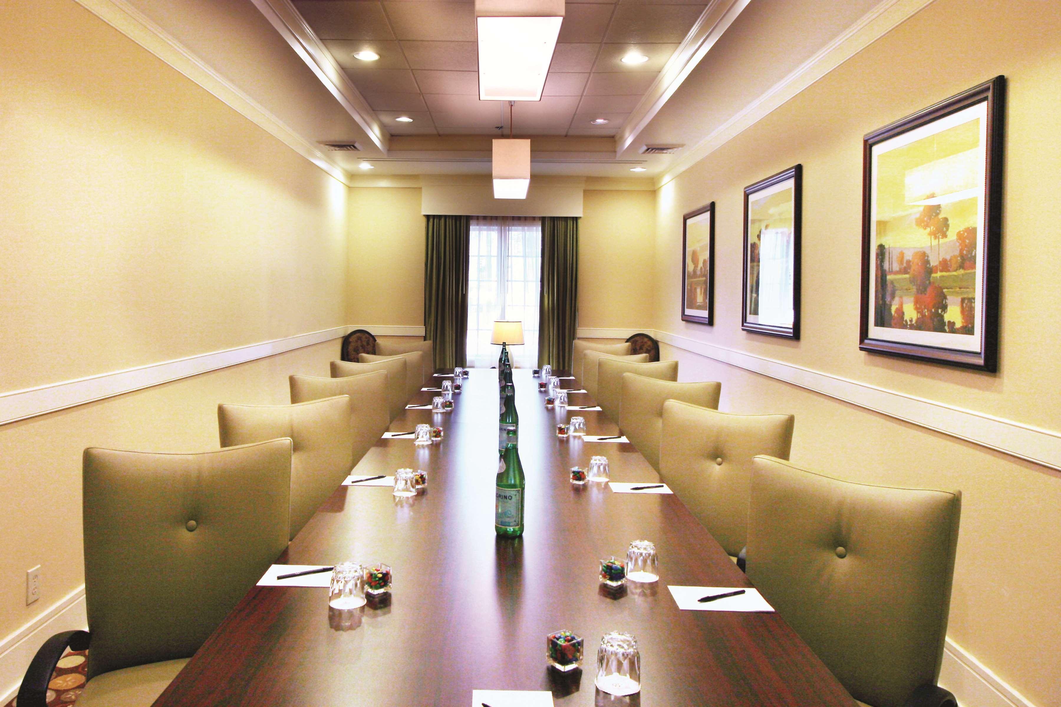 Doubletree Suites By Hilton At The Battery Atlanta Smyrna Εξωτερικό φωτογραφία