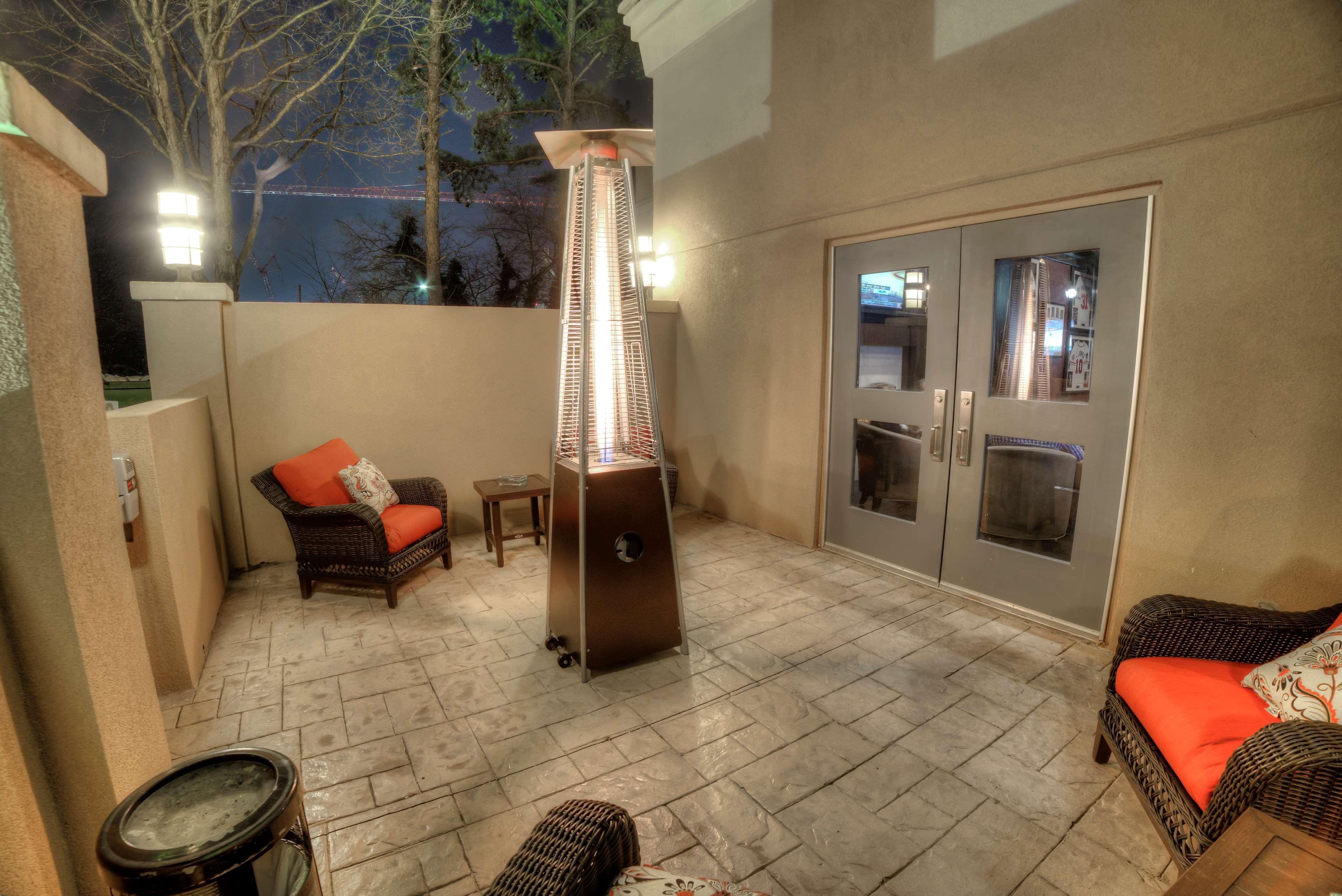 Doubletree Suites By Hilton At The Battery Atlanta Smyrna Εξωτερικό φωτογραφία