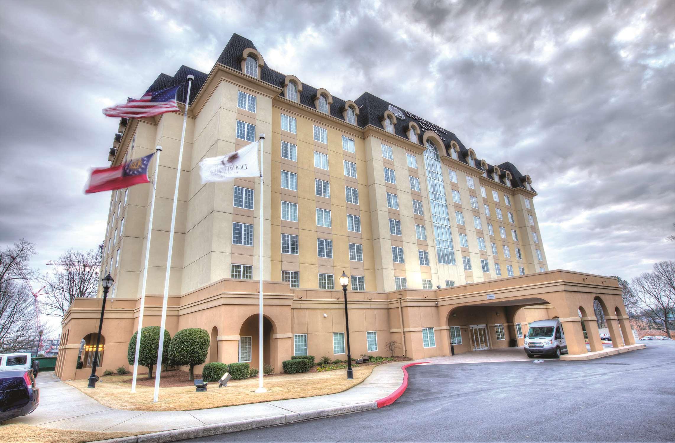 Doubletree Suites By Hilton At The Battery Atlanta Smyrna Εξωτερικό φωτογραφία