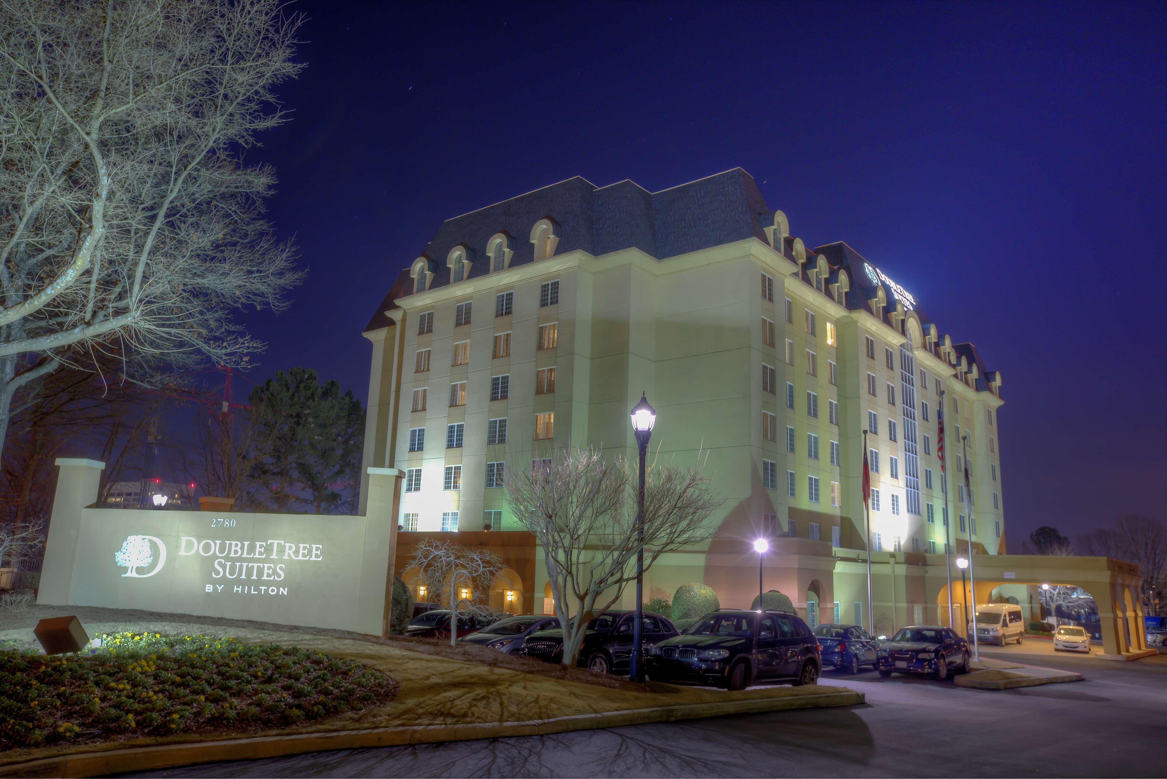 Doubletree Suites By Hilton At The Battery Atlanta Smyrna Εξωτερικό φωτογραφία