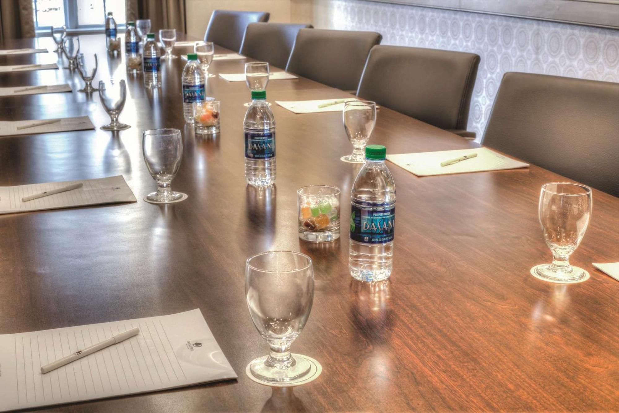 Doubletree Suites By Hilton At The Battery Atlanta Smyrna Εξωτερικό φωτογραφία