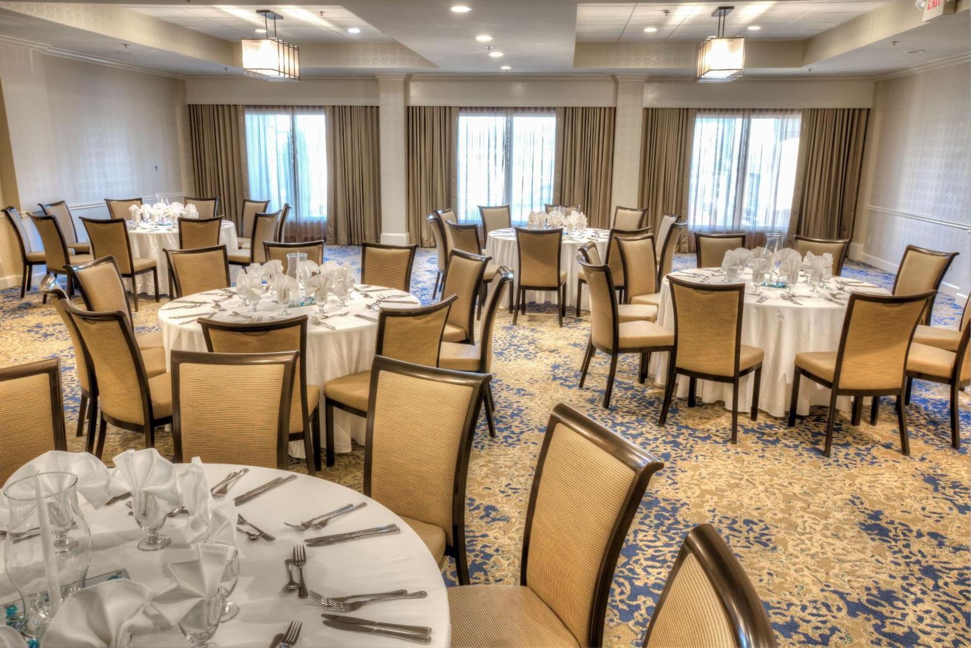 Doubletree Suites By Hilton At The Battery Atlanta Smyrna Εξωτερικό φωτογραφία