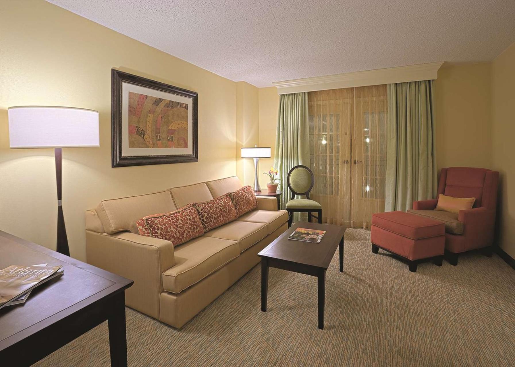 Doubletree Suites By Hilton At The Battery Atlanta Smyrna Εξωτερικό φωτογραφία