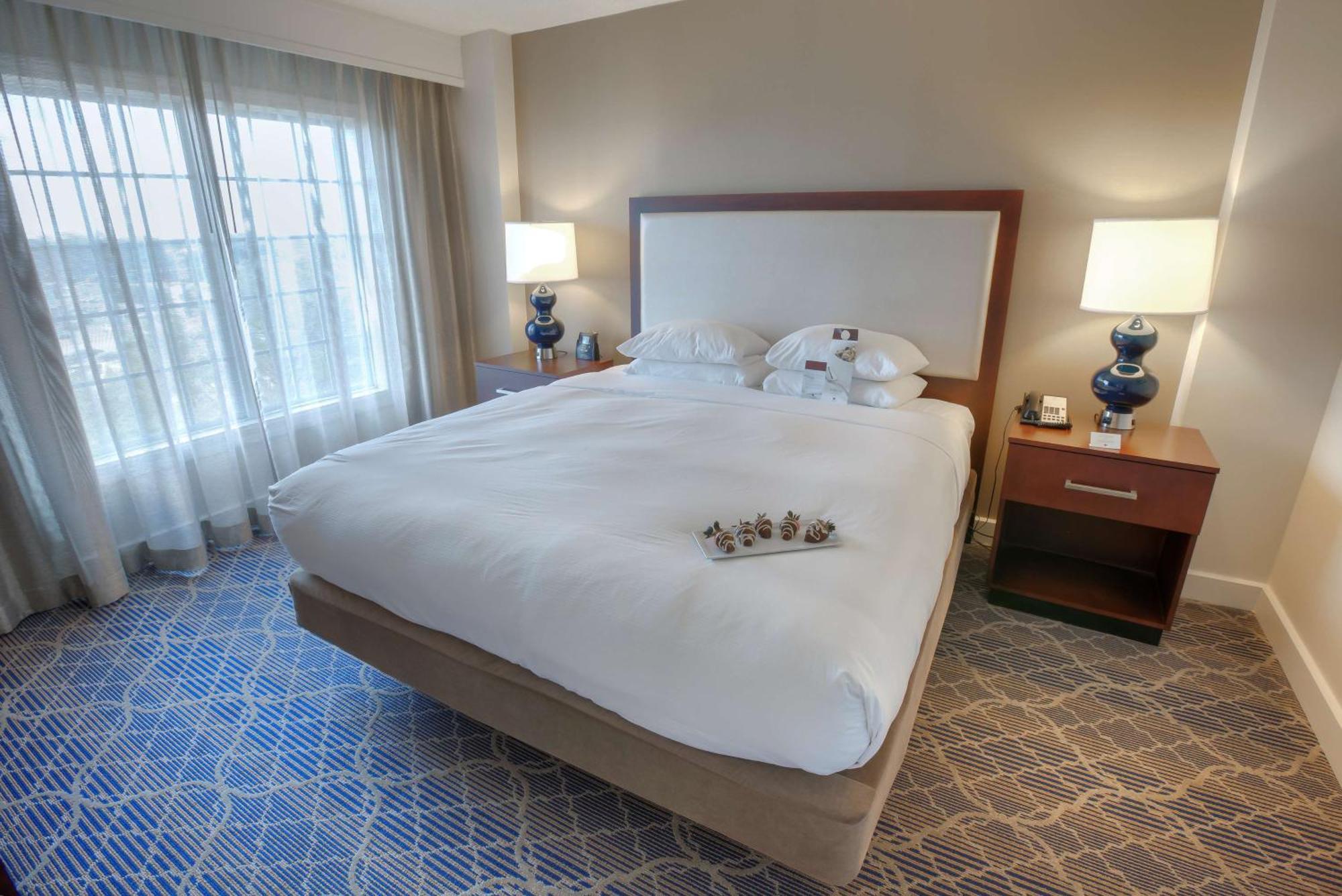 Doubletree Suites By Hilton At The Battery Atlanta Smyrna Εξωτερικό φωτογραφία